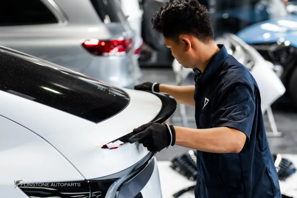 Tesla Juniper ชุดเบรค สปอยเลอร์