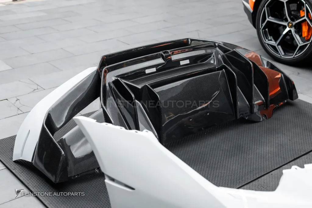 Lamborghini Huracan กันชนหน้า หลัง