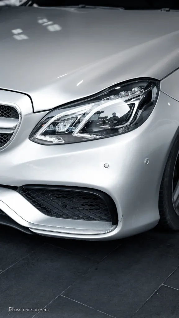 Mercedes Benz W212 คิ้ว