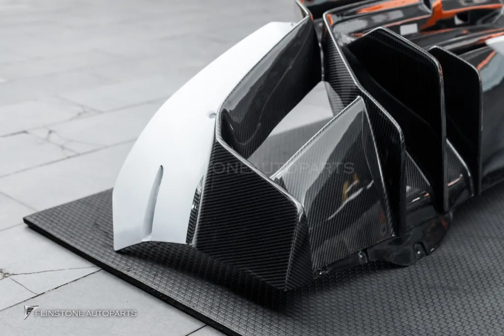 Lamborghini Huracan กันชนหน้า หลัง