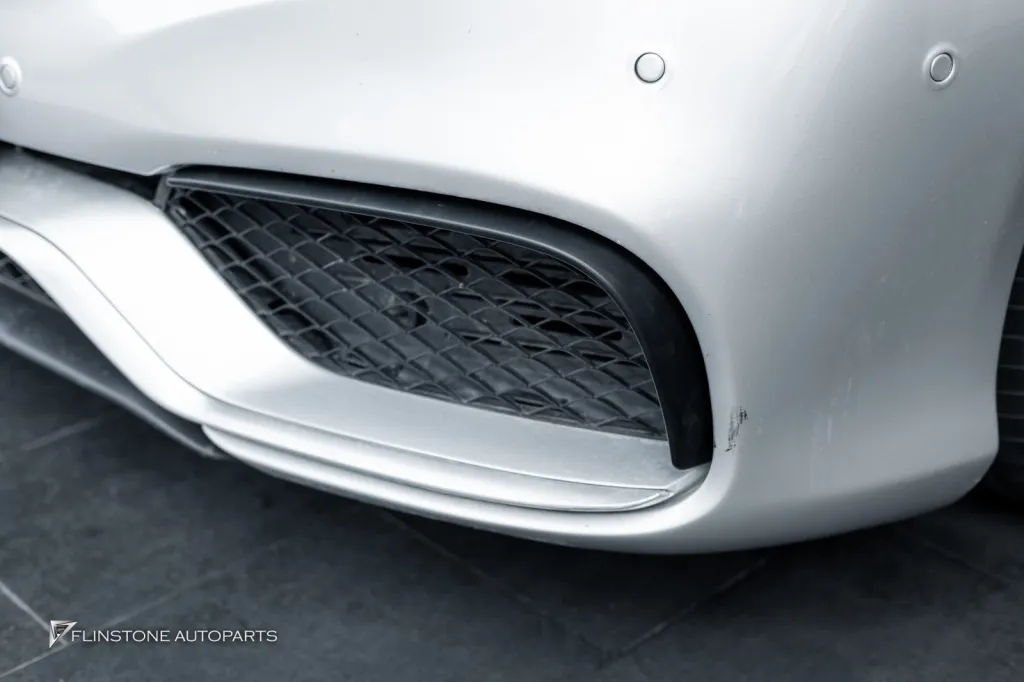 Mercedes Benz W212 คิ้ว