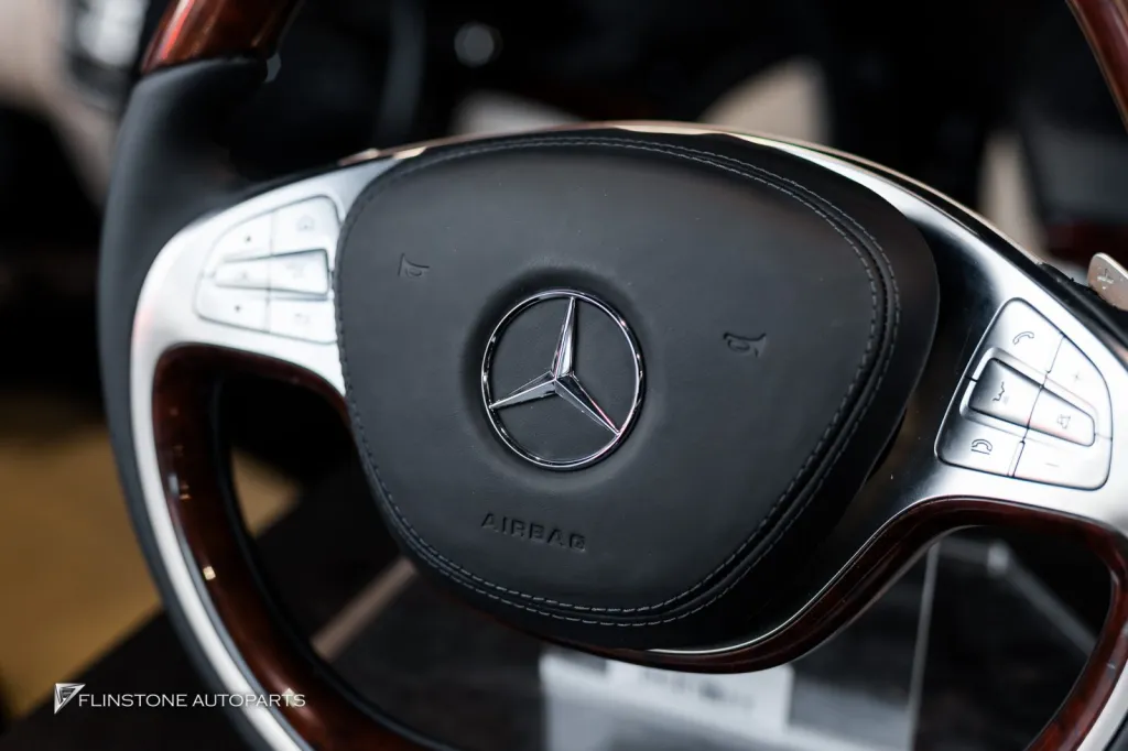 Mercedes Benz W221 พวงมาลัย