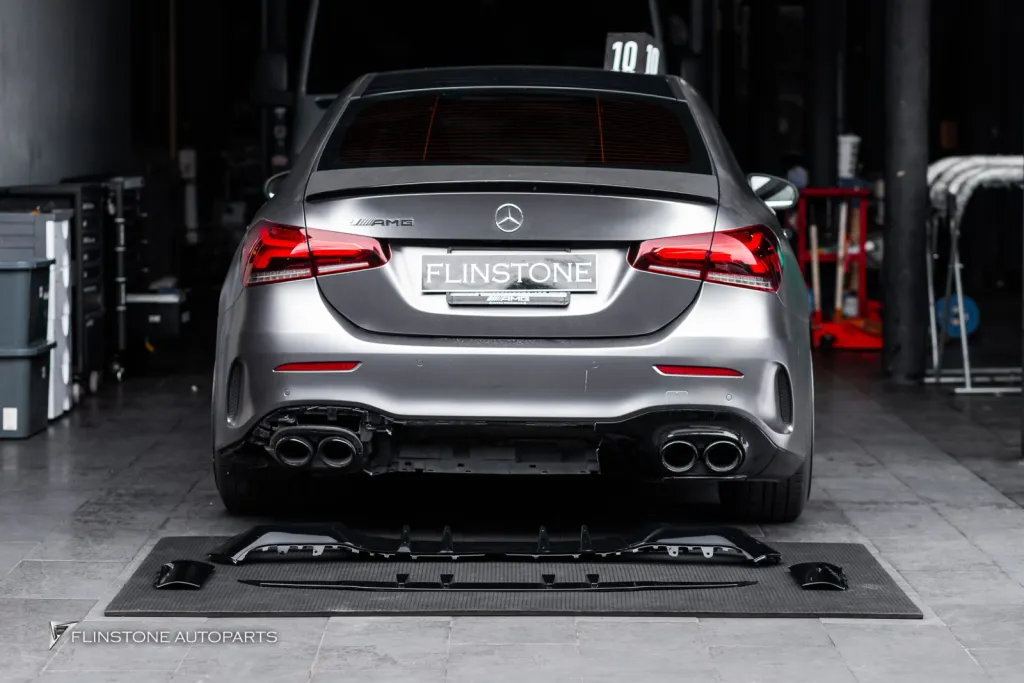 Mercedes Benz A200 扩散器
