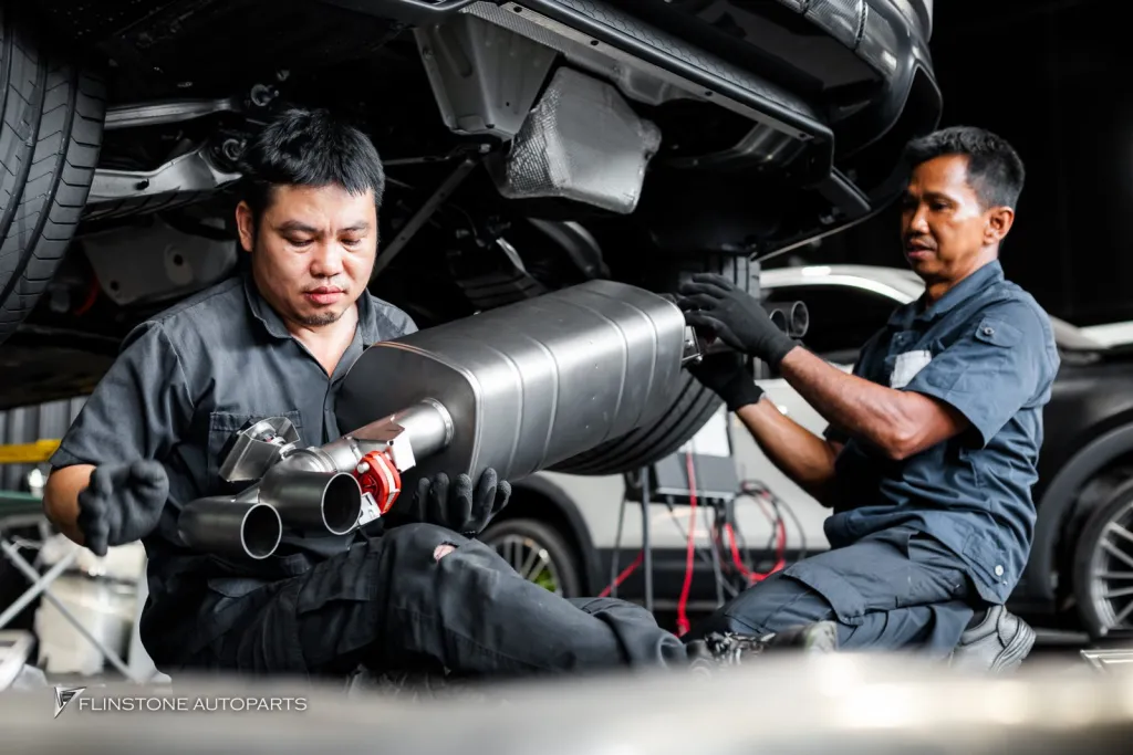 Porsche Cayenne S ท่อ Akrapovic