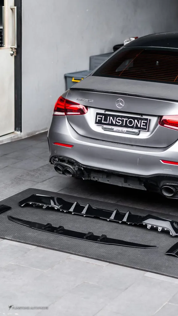 Mercedes Benz A200 扩散器
