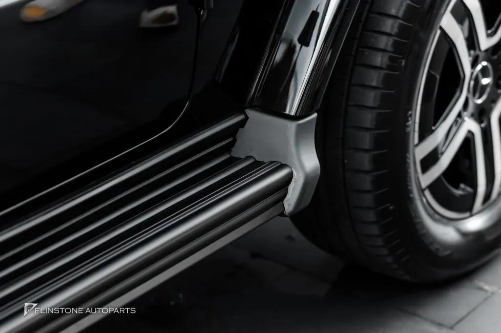 Mercedes Benz Gclass 580 Side Steps