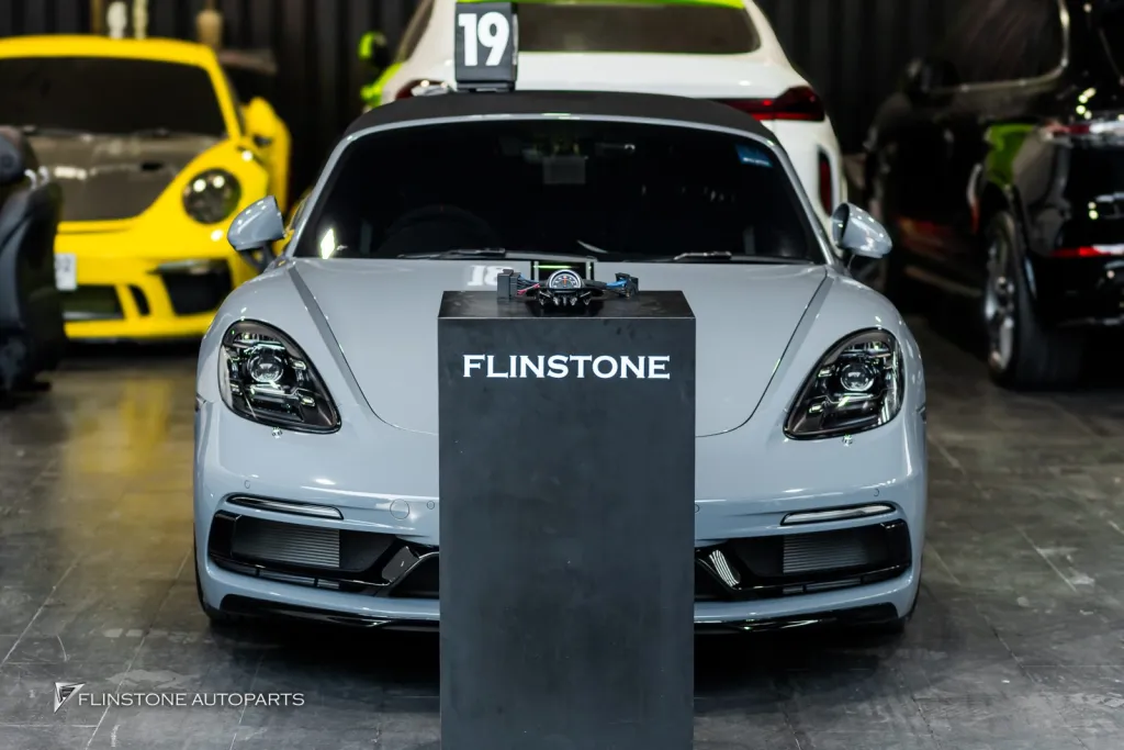 Porsche 718 Stop watch