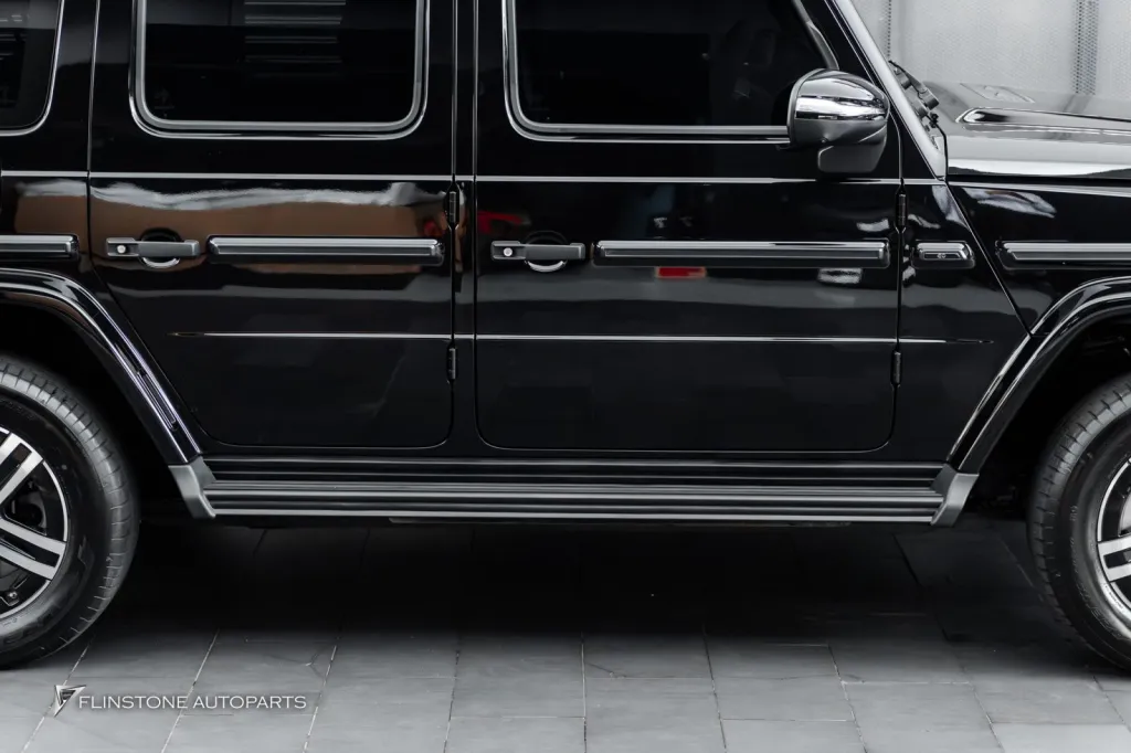Mercedes Benz Gclass 580 Side Steps