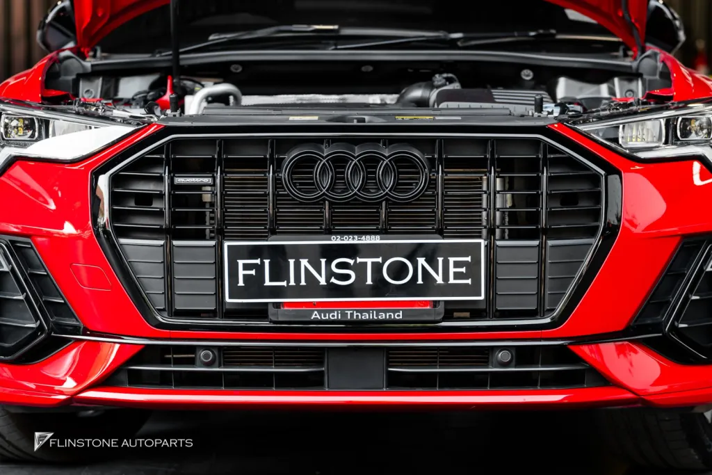 Audi Q3 กระจัง โลโก้รอบคัน