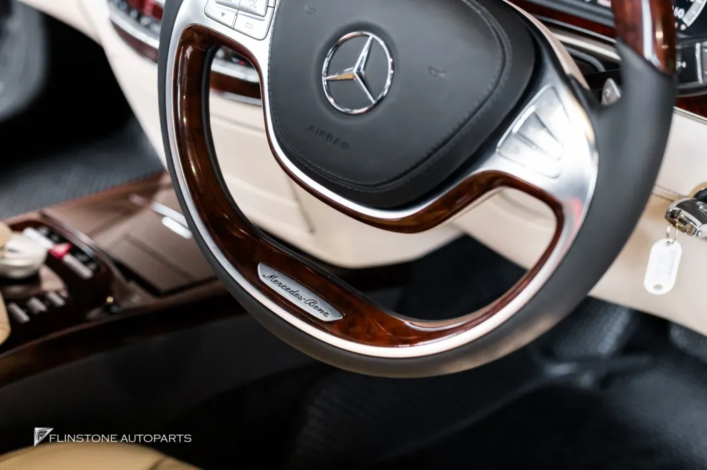 Mercedes Benz W221 พวงมาลัย