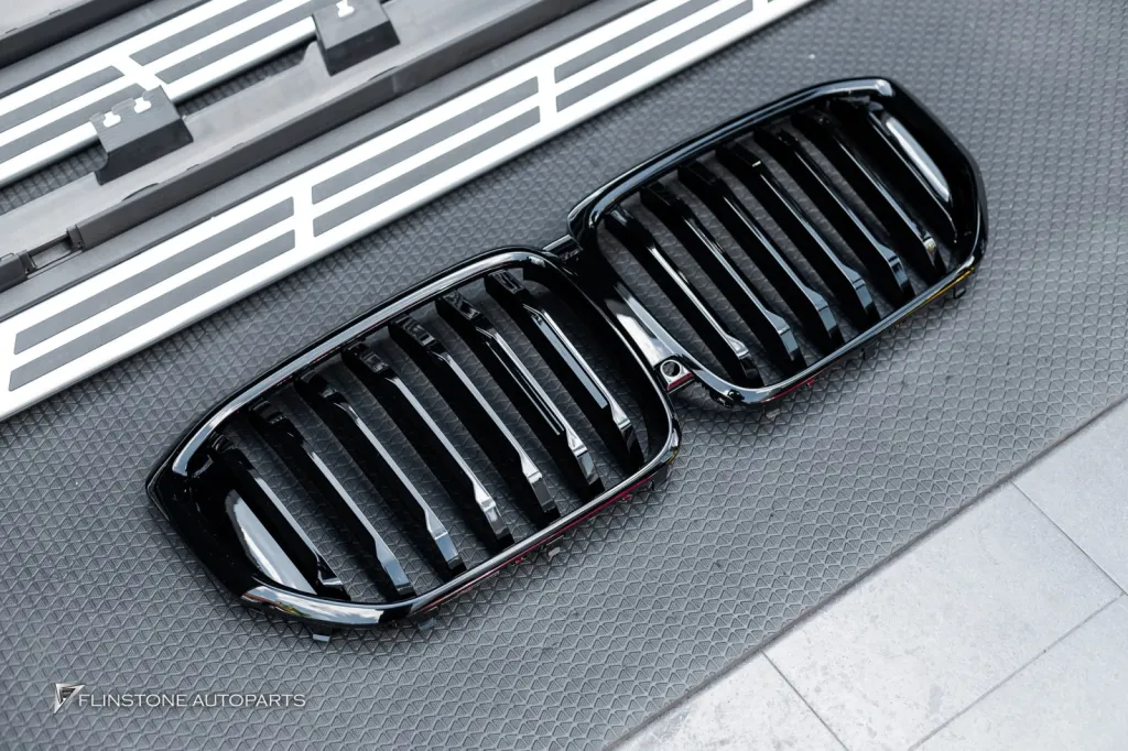 BMW X5 Grille Side Steps