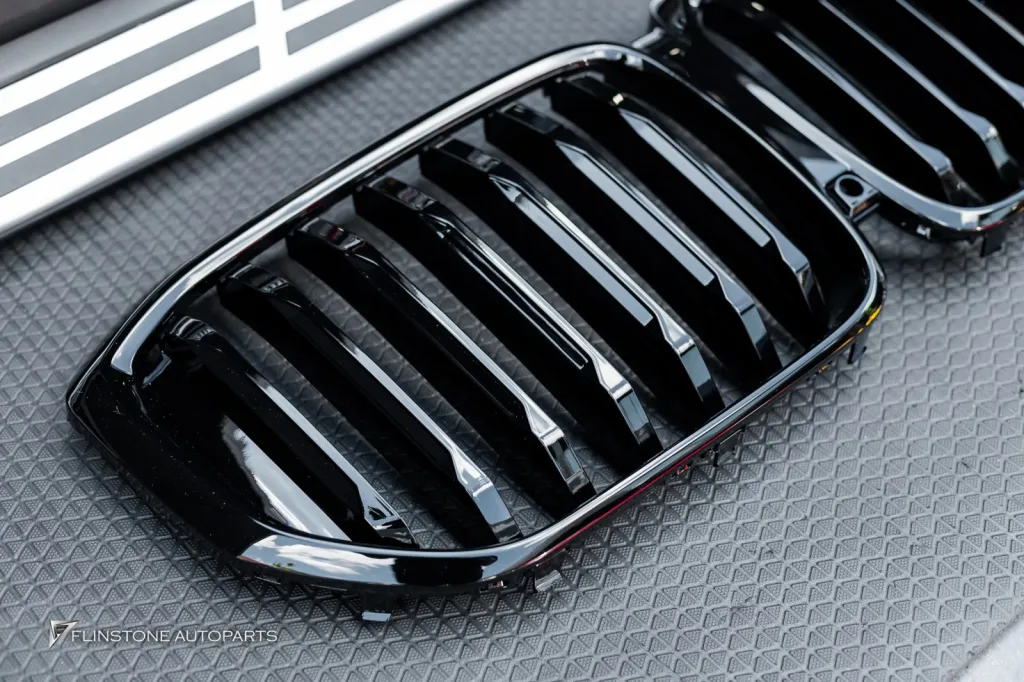 BMW X5 Grille Side Steps