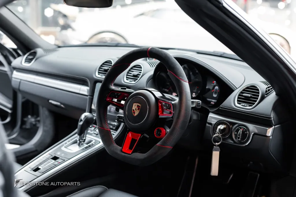 Porsche 718 Stop watch