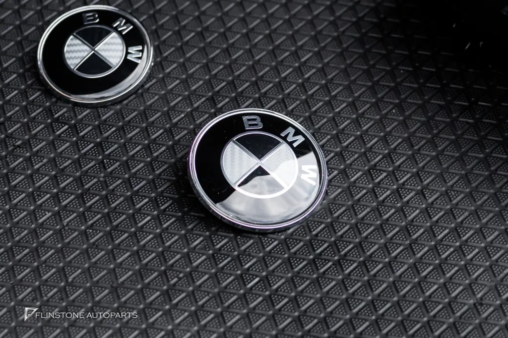 BMW F10 ลิ้นหน้า โลโก้ดำ ไฟท้าย สปอยเลอร์
