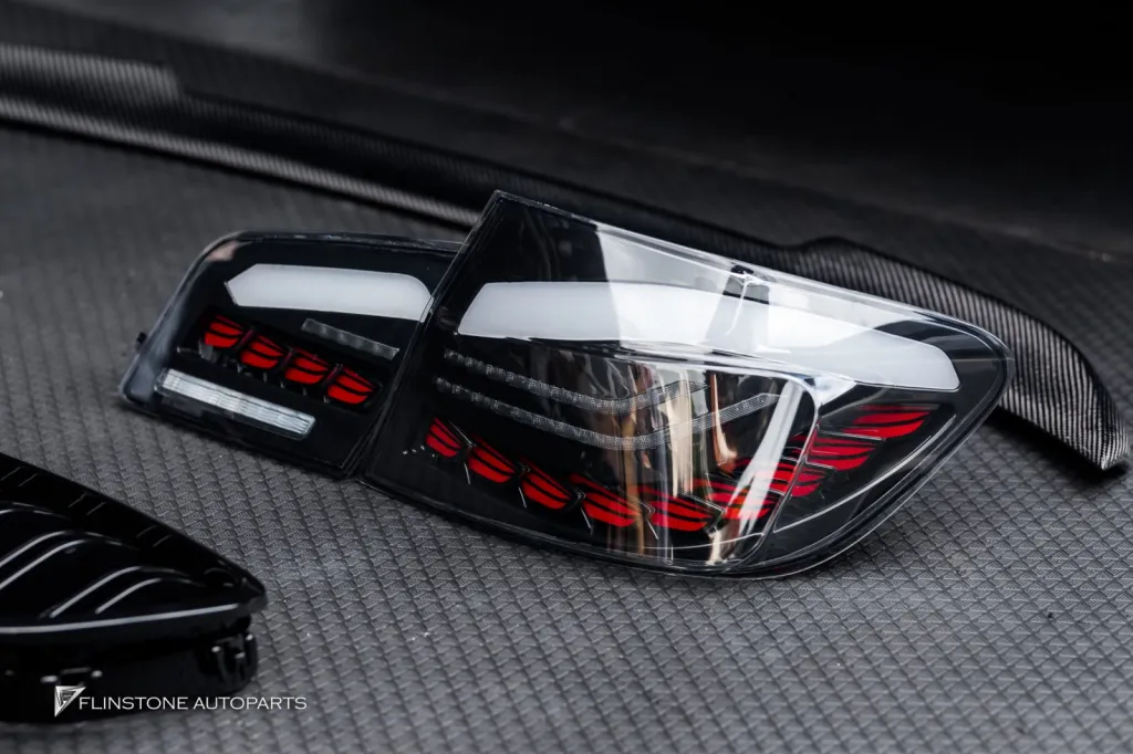 BMW F10 ลิ้นหน้า โลโก้ดำ ไฟท้าย สปอยเลอร์