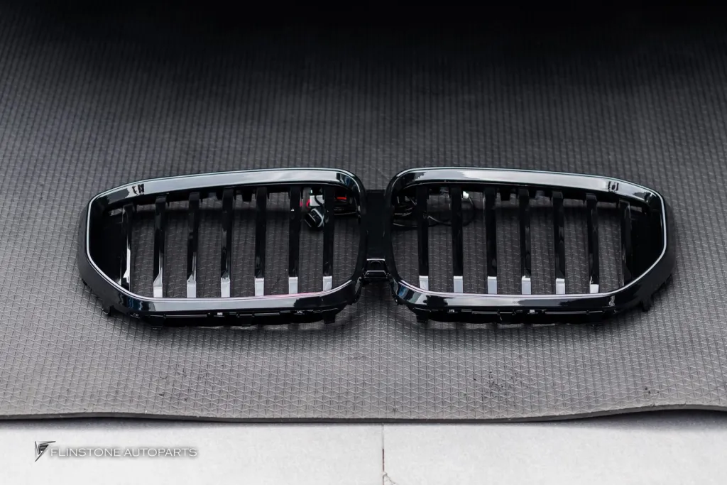 BMW X5 G05 格栅 LED 单线