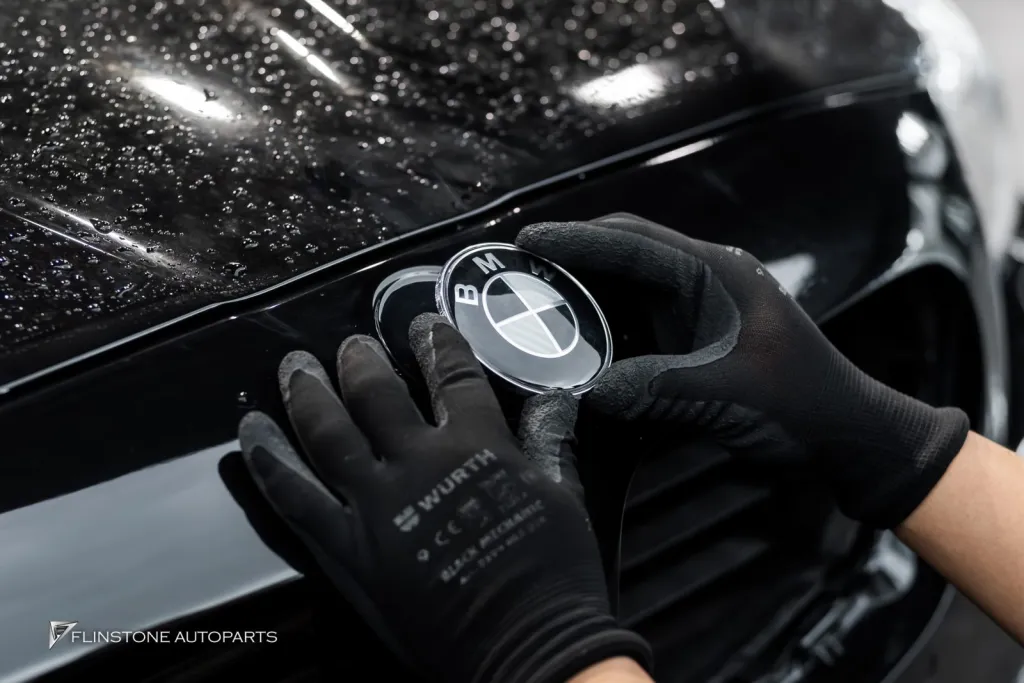 BMW F10 ลิ้นหน้า โลโก้ดำ ไฟท้าย สปอยเลอร์