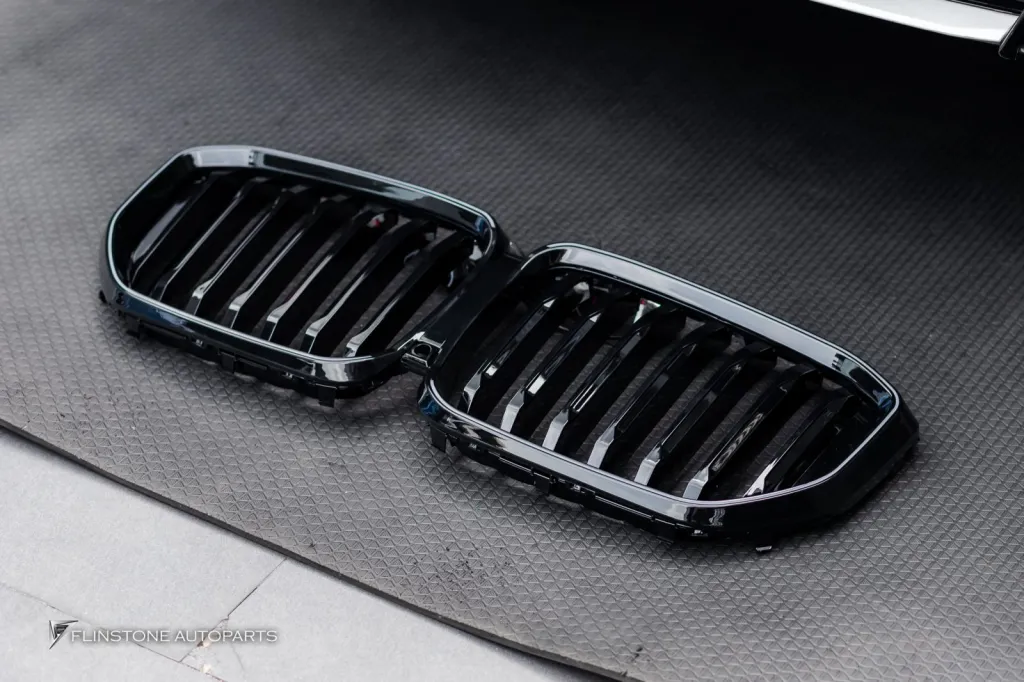 BMW X5 G05 格栅 LED 单线