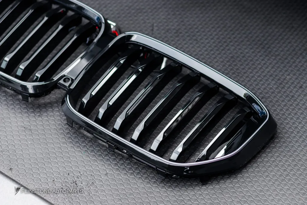 BMW X5 G05 格栅 LED 单线