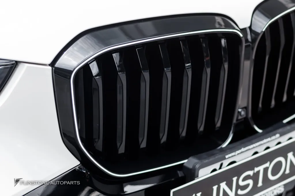 BMW X5 G05 格栅 LED 单线