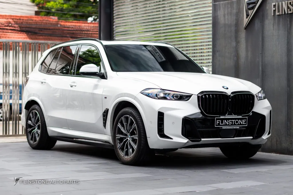 BMW X5 G05 格栅 LED 单线