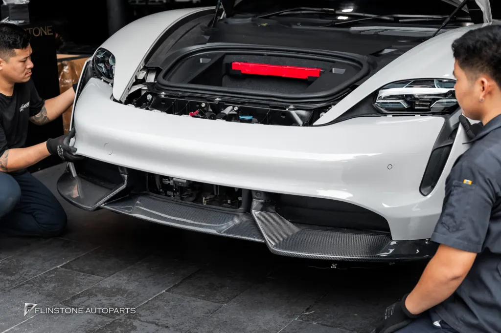 Porsche taycan ลิ้นหน้า