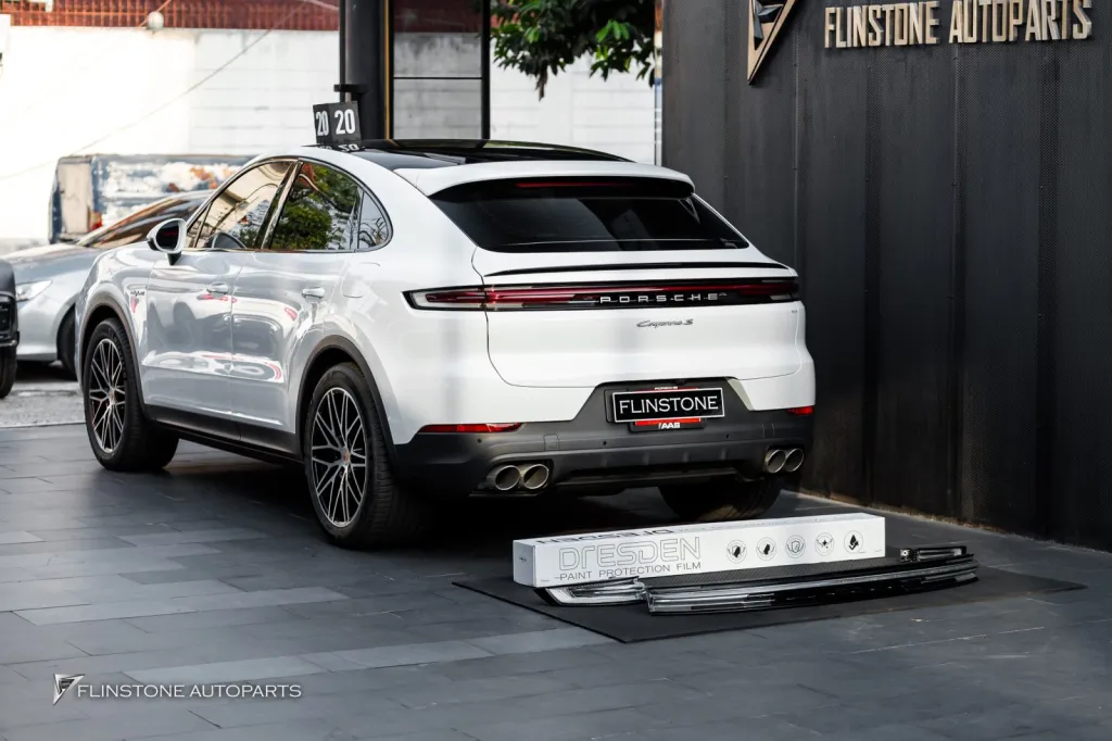 Porsche Cayenne ไฟท้าย ฟิล์ม