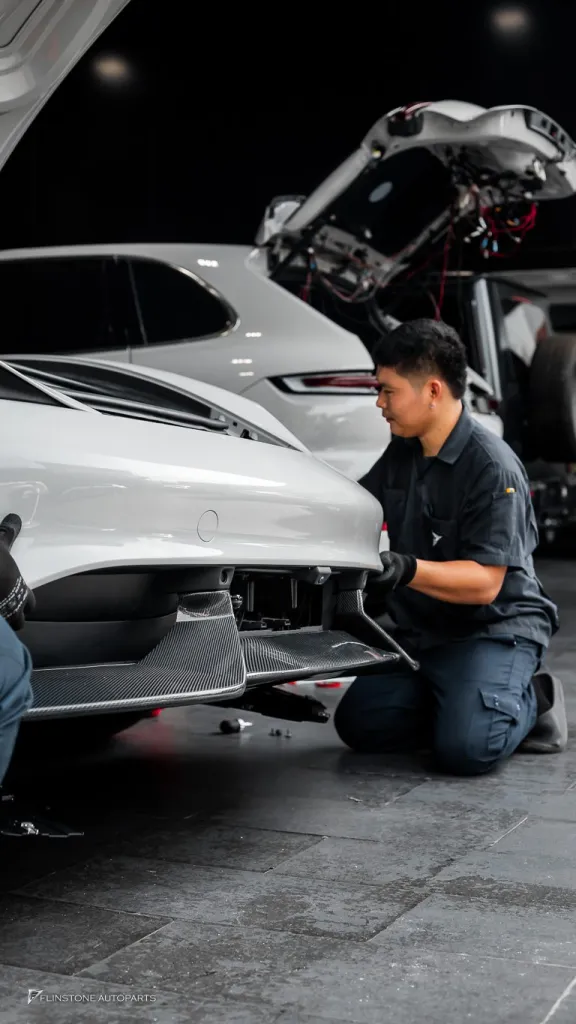 Porsche taycan ลิ้นหน้า