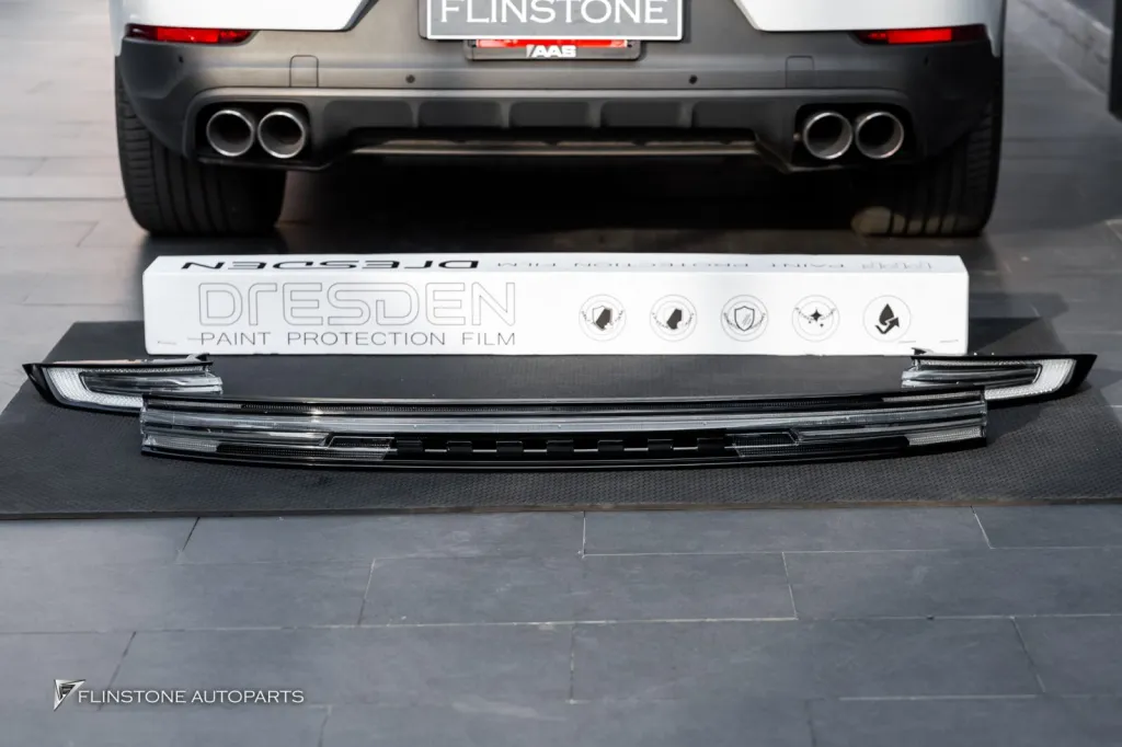 Porsche Cayenne ไฟท้าย ฟิล์ม