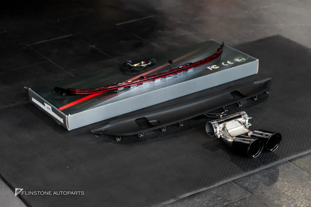 Porsche 718 Caymen Tail Lights Exhaust Tips