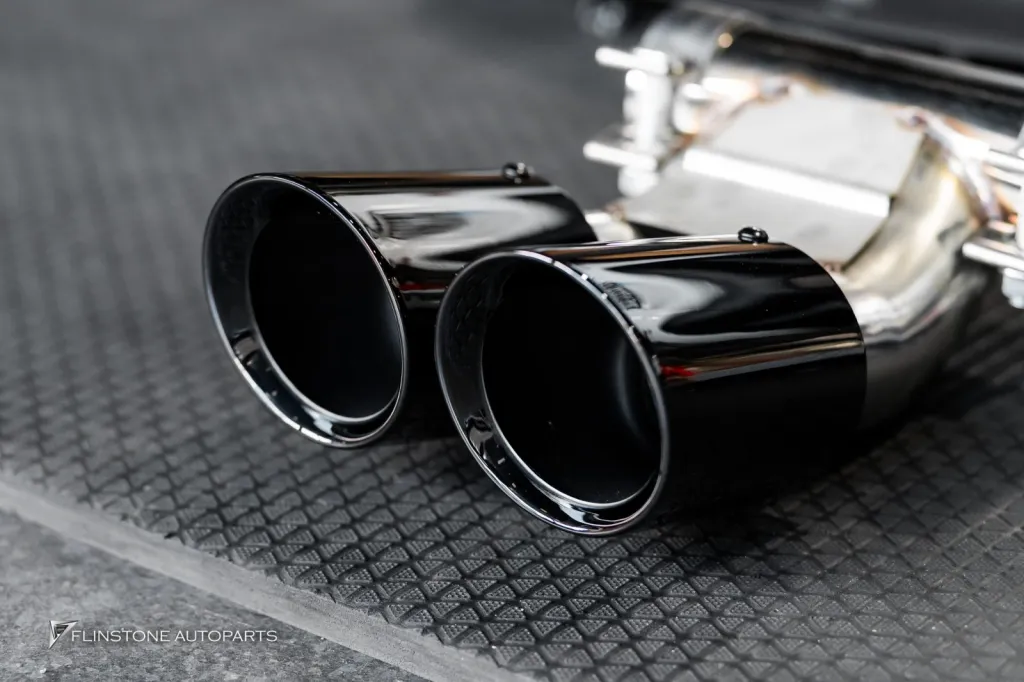 Porsche 718 Caymen Tail Lights Exhaust Tips