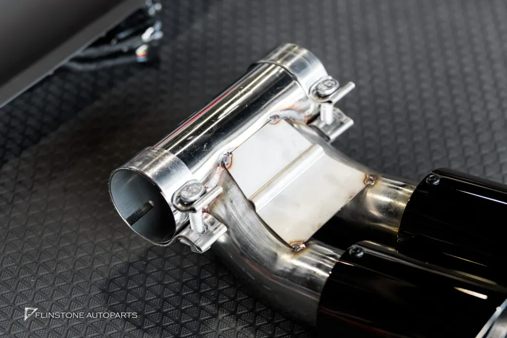 Porsche 718 Caymen Tail Lights Exhaust Tips