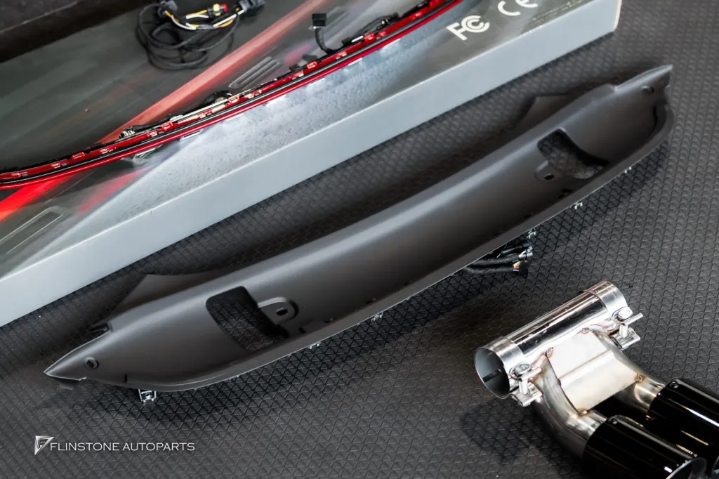 Porsche 718 Caymen Tail Lights Exhaust Tips