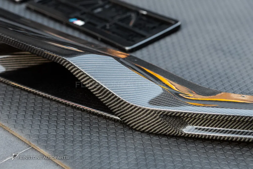 BMW X7 เบรค ล้อ กระจก Usus พาร์ทคาร์บอน Fd