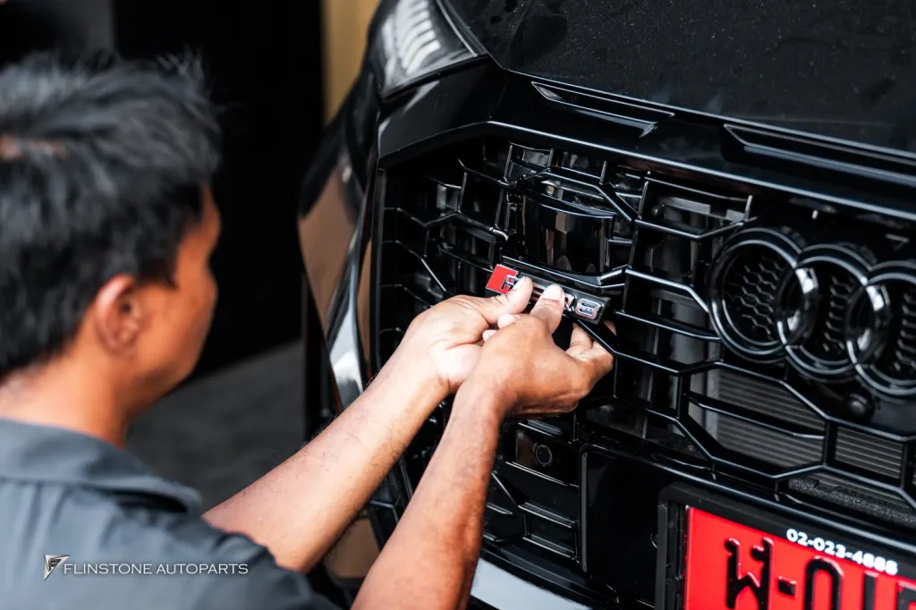 Audi Q8 to RSQ8 ชุดพาร์ทรอบคัน