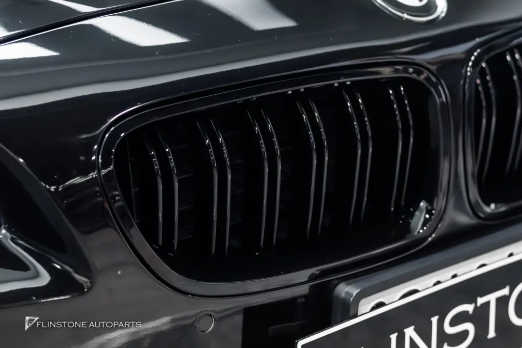 BMW F10 ลิ้นหน้า โลโก้ดำ ไฟท้าย สปอยเลอร์