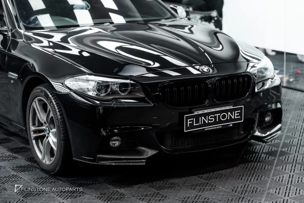 BMW F10 ลิ้นหน้า โลโก้ดำ ไฟท้าย สปอยเลอร์
