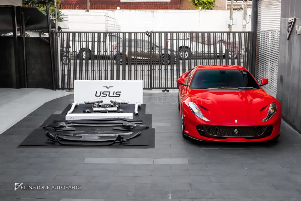 Ferrari 812 พาร์ทคาร์บอนรอบคัน ท่อUsus