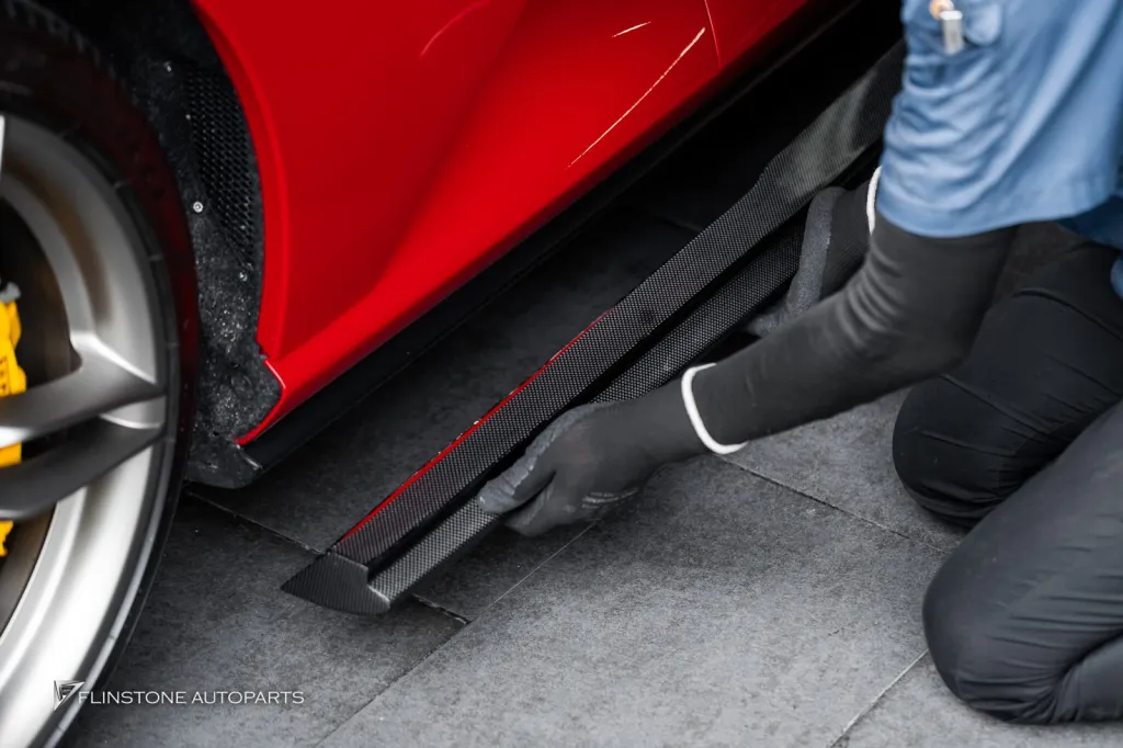 Ferrari 812 พาร์ทคาร์บอนรอบคัน ท่อUsus