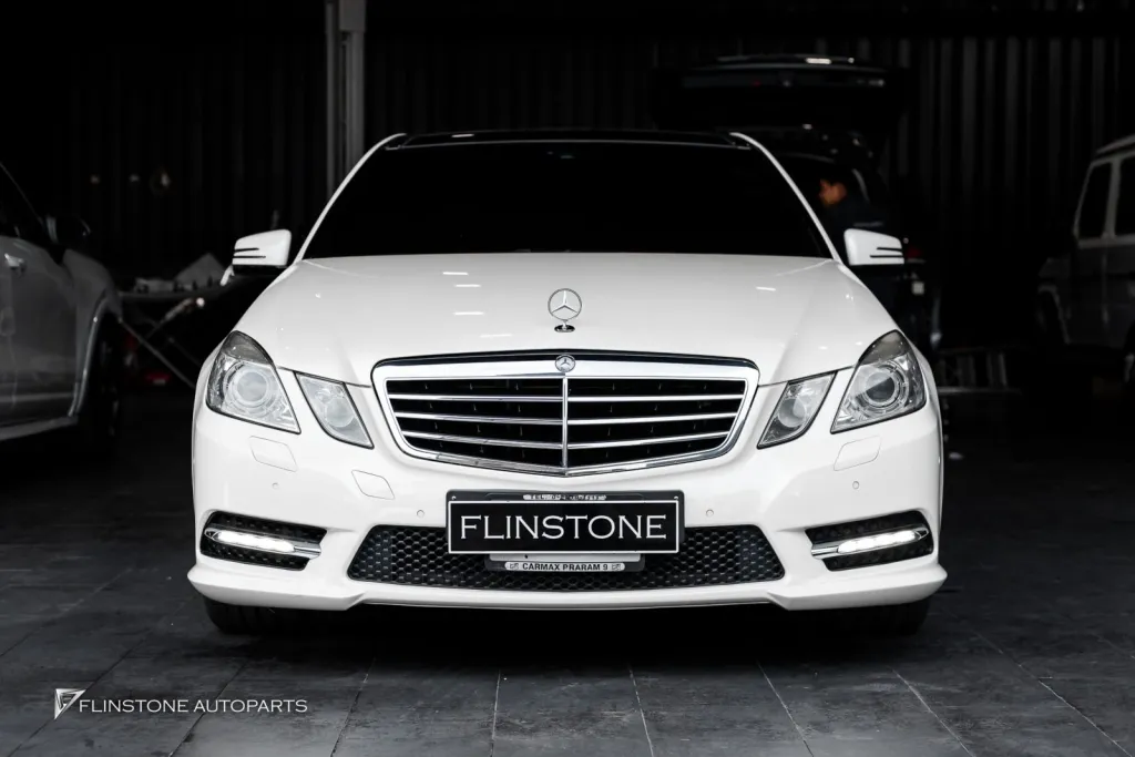 Mercedes Benz W212 คอนโซลกลาง