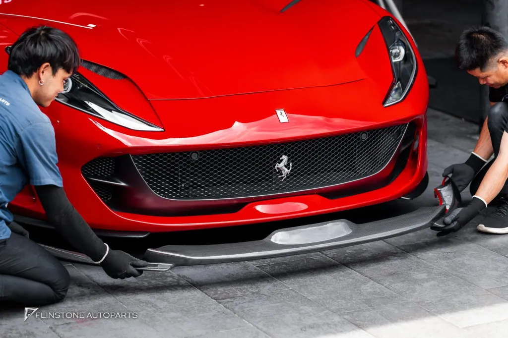 Ferrari 812 พาร์ทคาร์บอนรอบคัน ท่อUsus