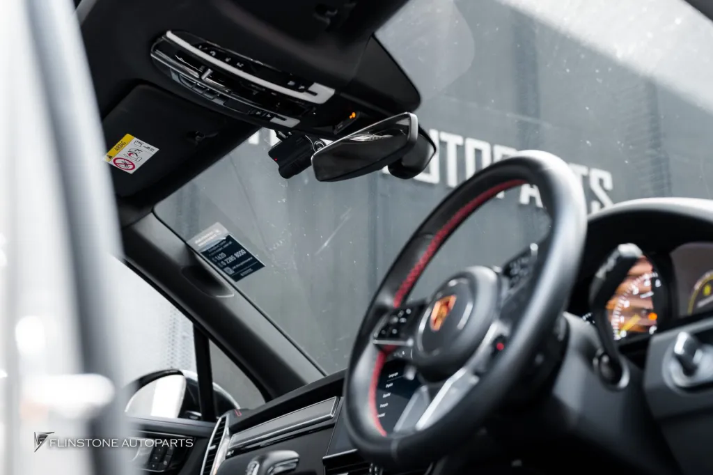 Porsche Cayenne Camera iRoad