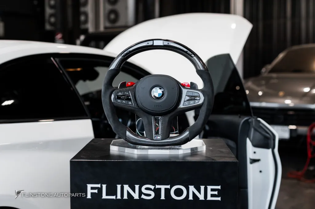 BMW M2 พวงมาลัย