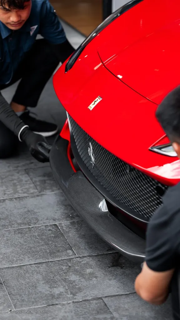 Ferrari 812 พาร์ทคาร์บอนรอบคัน ท่อUsus