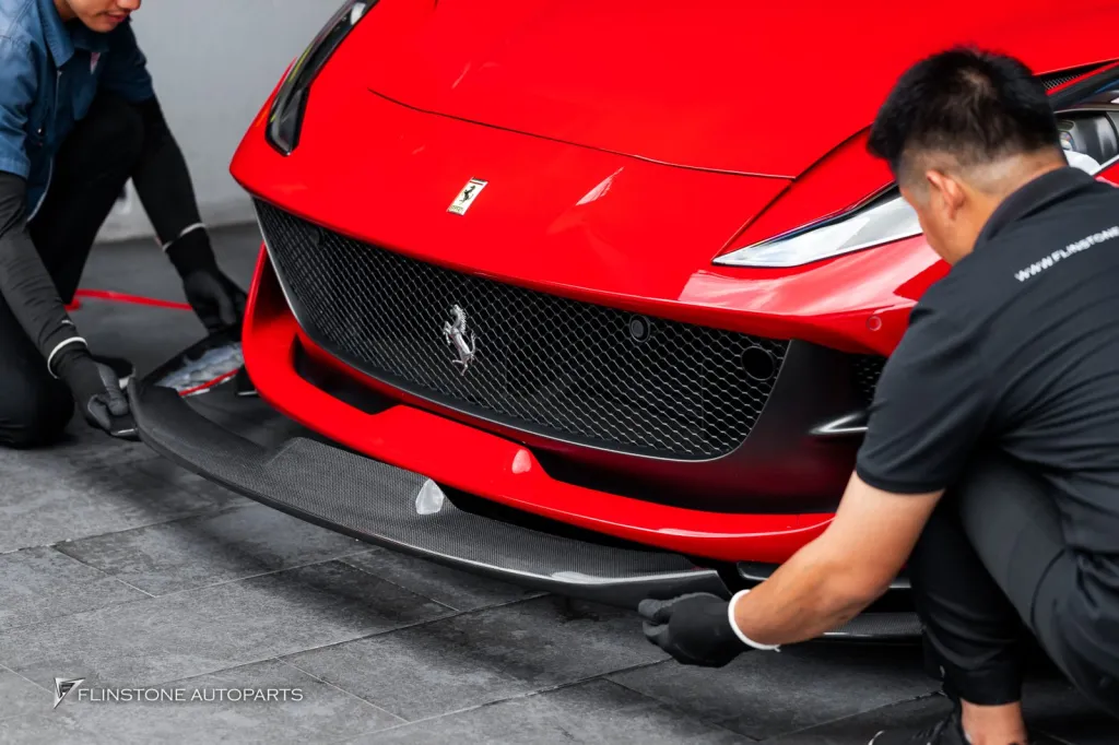 Ferrari 812 พาร์ทคาร์บอนรอบคัน ท่อUsus