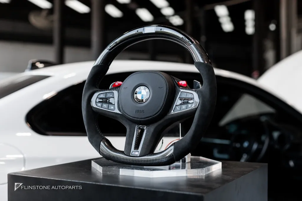 BMW M2 พวงมาลัย