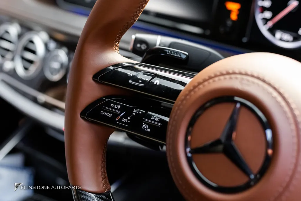 Mercedes Benz W222 พวงมาลัย