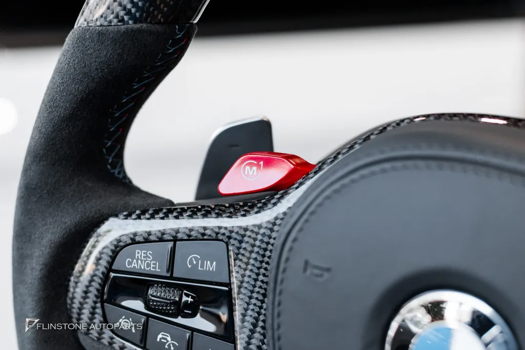 BMW M2 พวงมาลัย