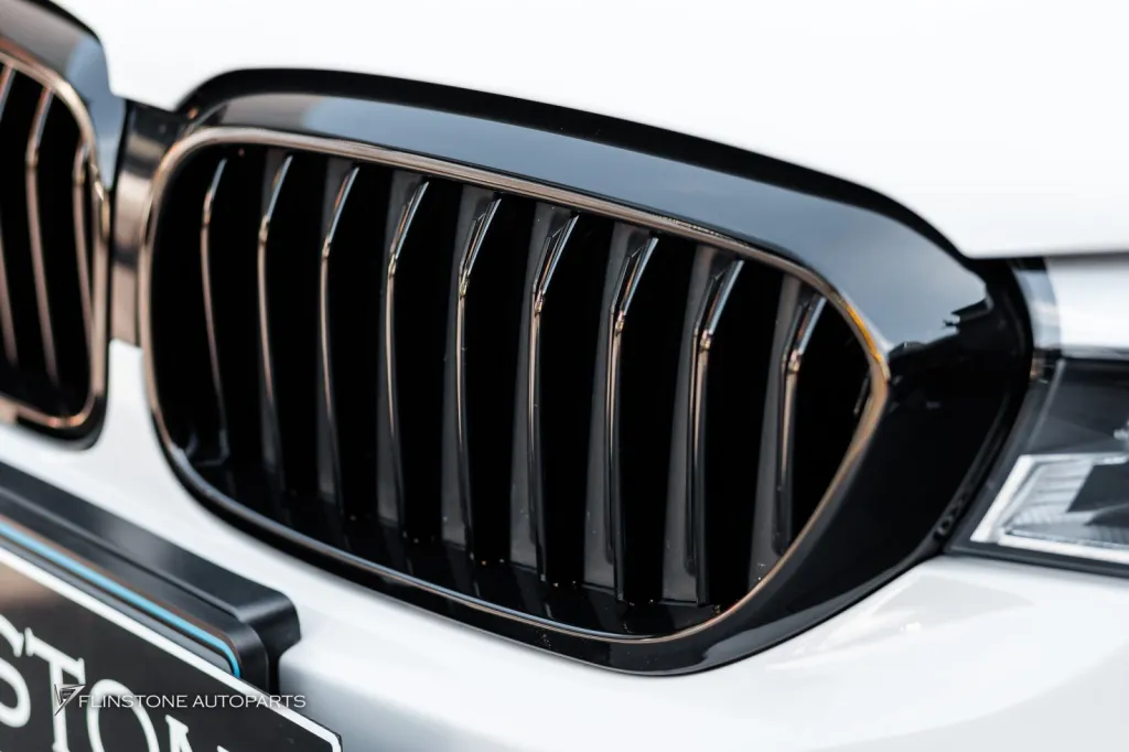 BMW G30 กระจัง สปอยเลอร์
