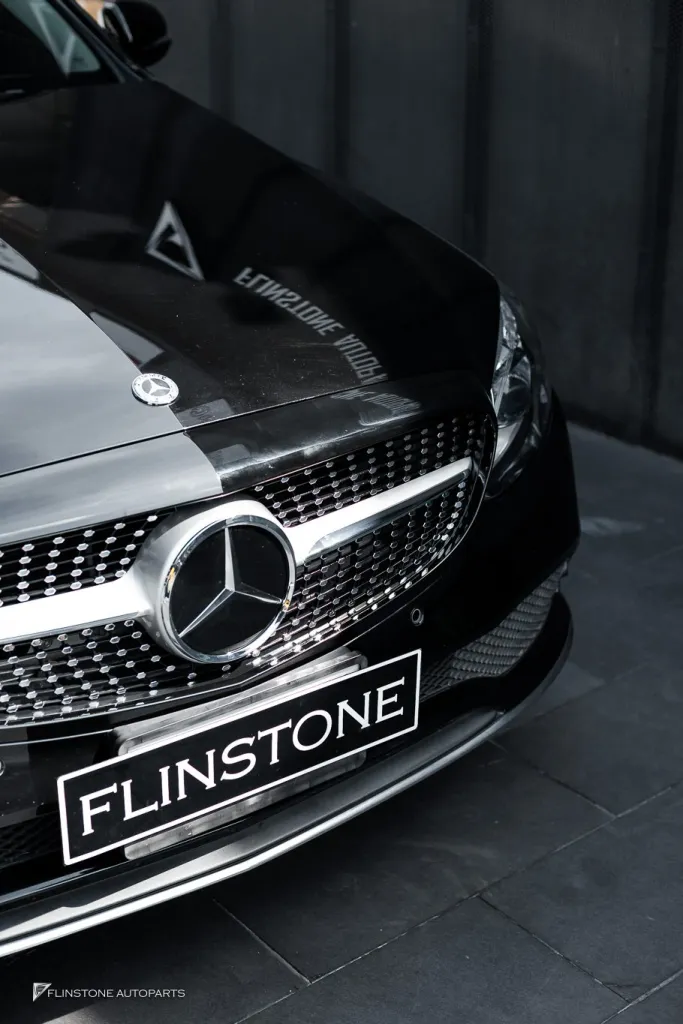 Mercedes Benz W212 กระจัง ดาวจม